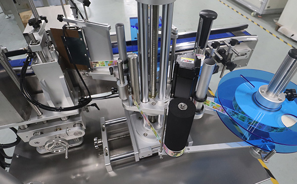 全自动面单贴标机,面单贴标机,全自动不干胶贴标机厂家